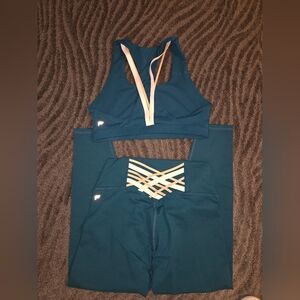 2 PIECE MATCHING SET FABLETICS